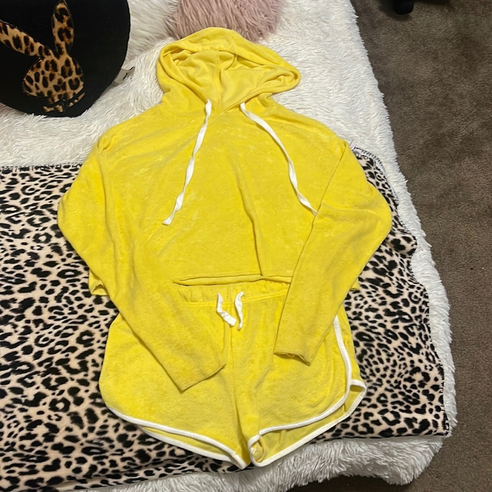 Wild Fable Terry Set (shorts and hooded crop sweatshirt) ☀️☀️